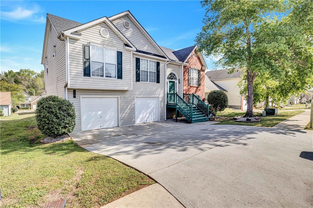 3322 Waggoner Place Rex, GA 30273 - Photo 2 of 40