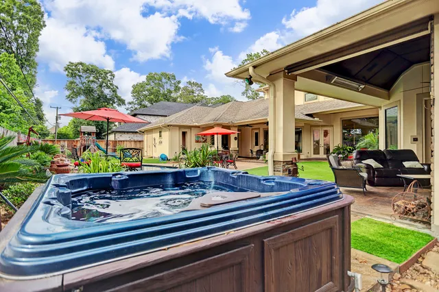 $10,000 | 1611 Lynnview Drive, Houston, TX 77055