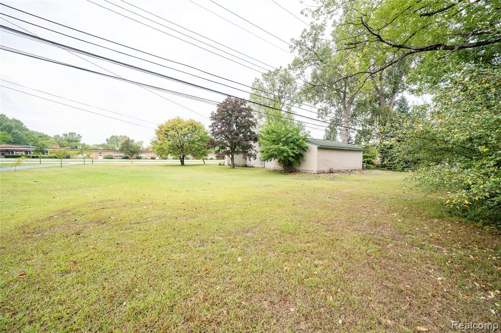 8853 Beech Daly Road Taylor, MI 48180 - Photo 4 of 34 Gallery Image 4