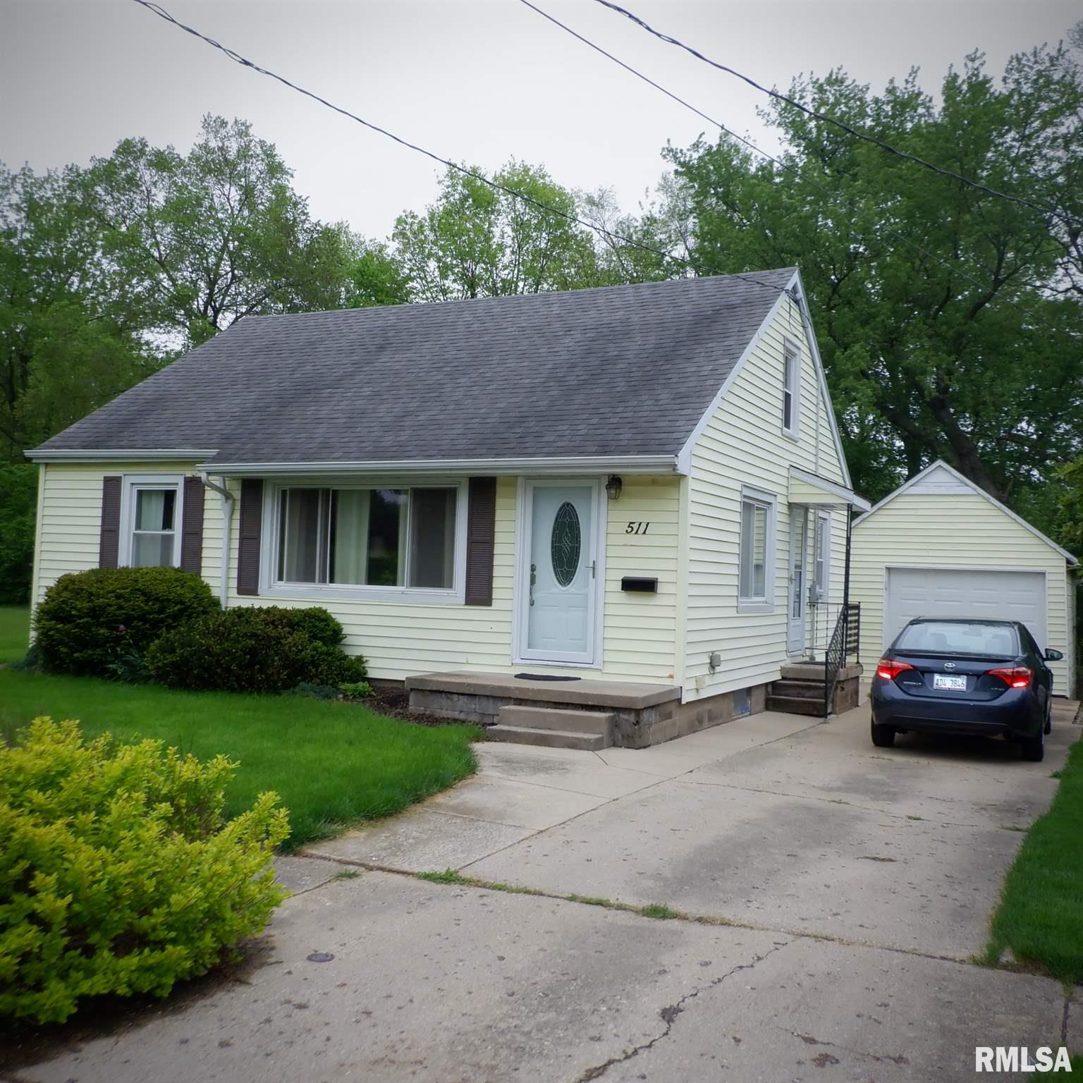 511 Hamilton Street Washington, IL 61571 - Photo 4 of 29 Gallery Image 4