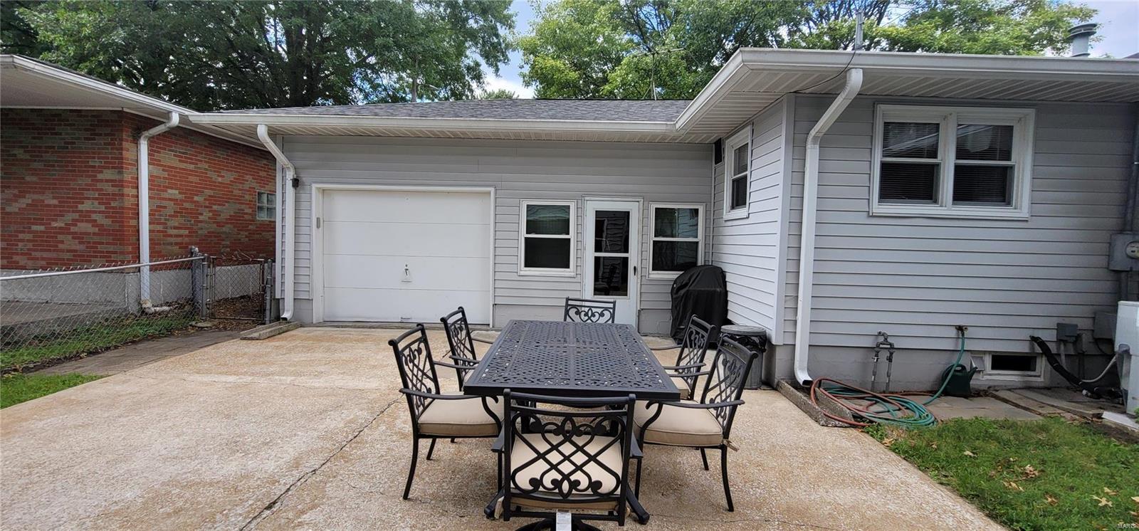 3316 Johnson Road Granite City, IL 62040 - Photo 13 of 36 Gallery Image 13