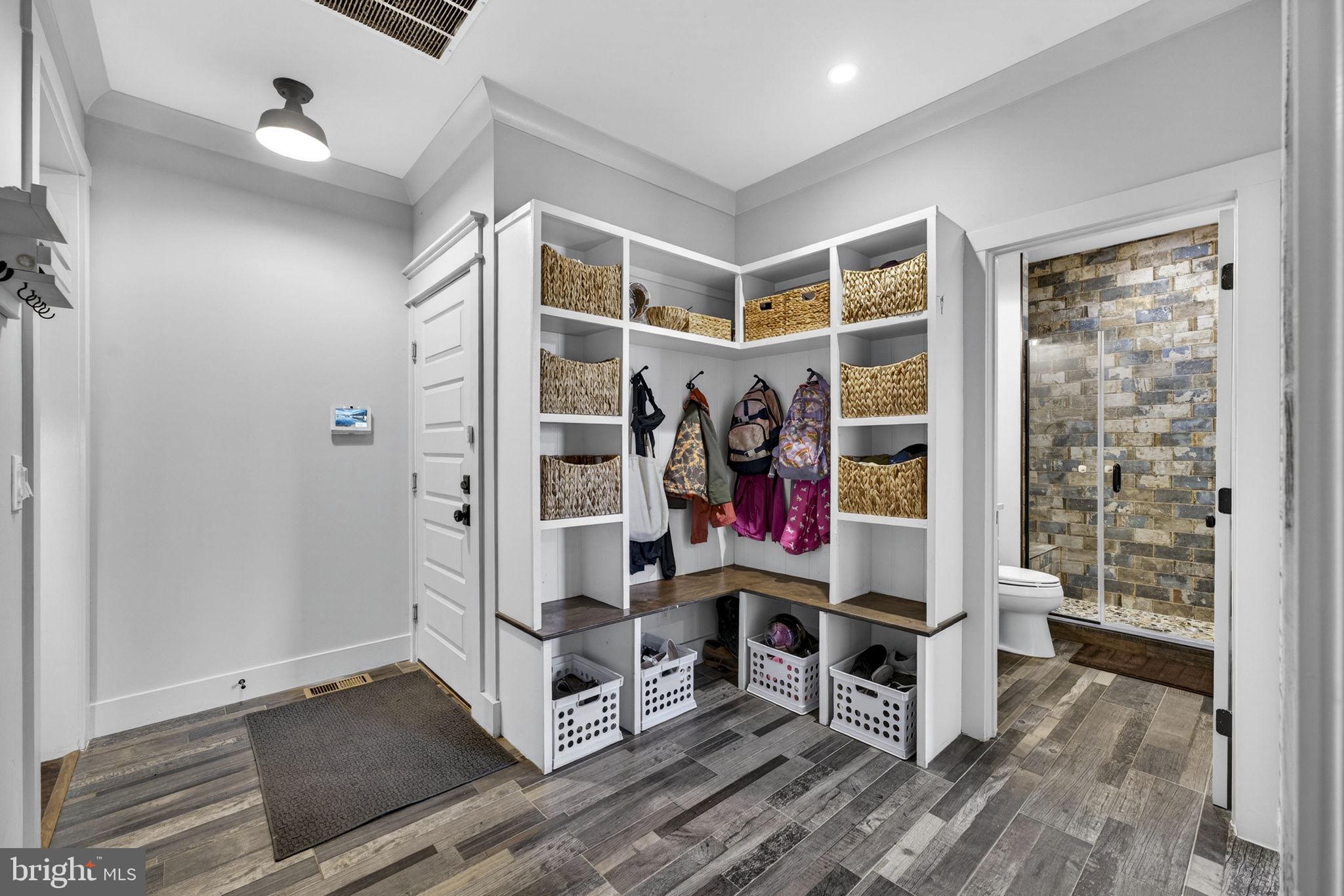 8794 Buckland Mill Road Gainesville, VA 20155 - Photo 22 of 56