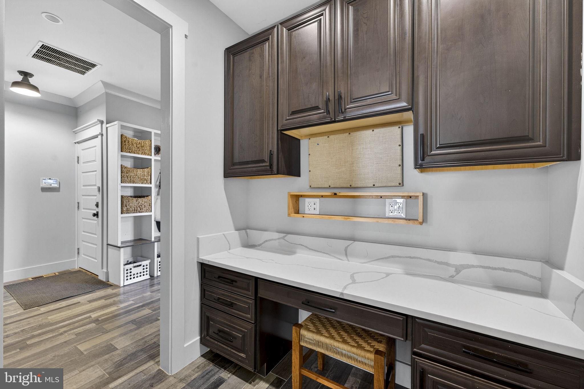 8794 Buckland Mill Road Gainesville, VA 20155 - Photo 23 of 67