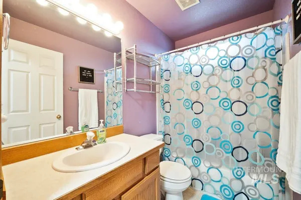 $459,000 | 319 Gambles Lane, Moscow, ID 83843