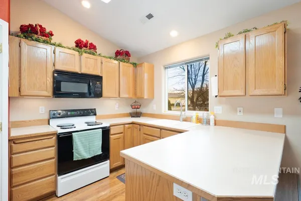 $459,000 | 319 Gambles Lane, Moscow, ID 83843