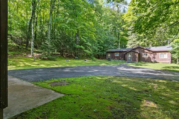 $300,000 | 11339 Old 8 Road, Crandon, WI 54520