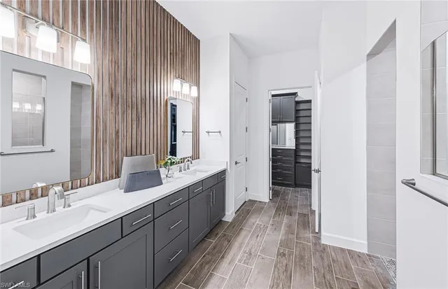 $649,620 | 20025 Nickel Trail, Alva, FL 33920