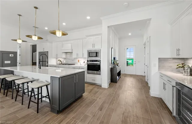 $649,620 | 20025 Nickel Trail, Alva, FL 33920