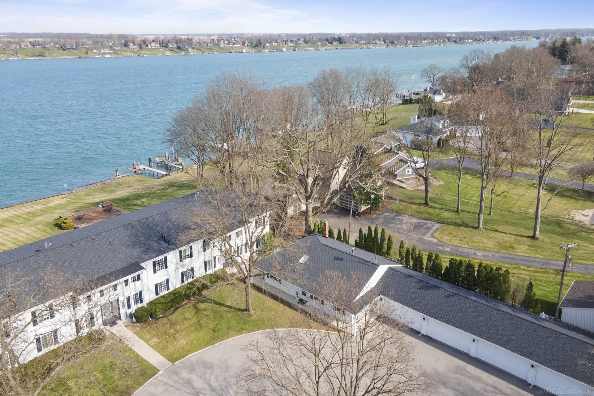 1501 River Road St. Clair, MI 48079 - Photo 23 of 28 50172265-91ebc672-fce5-48b4-9d02-ba0d9ee9c81f.JPG