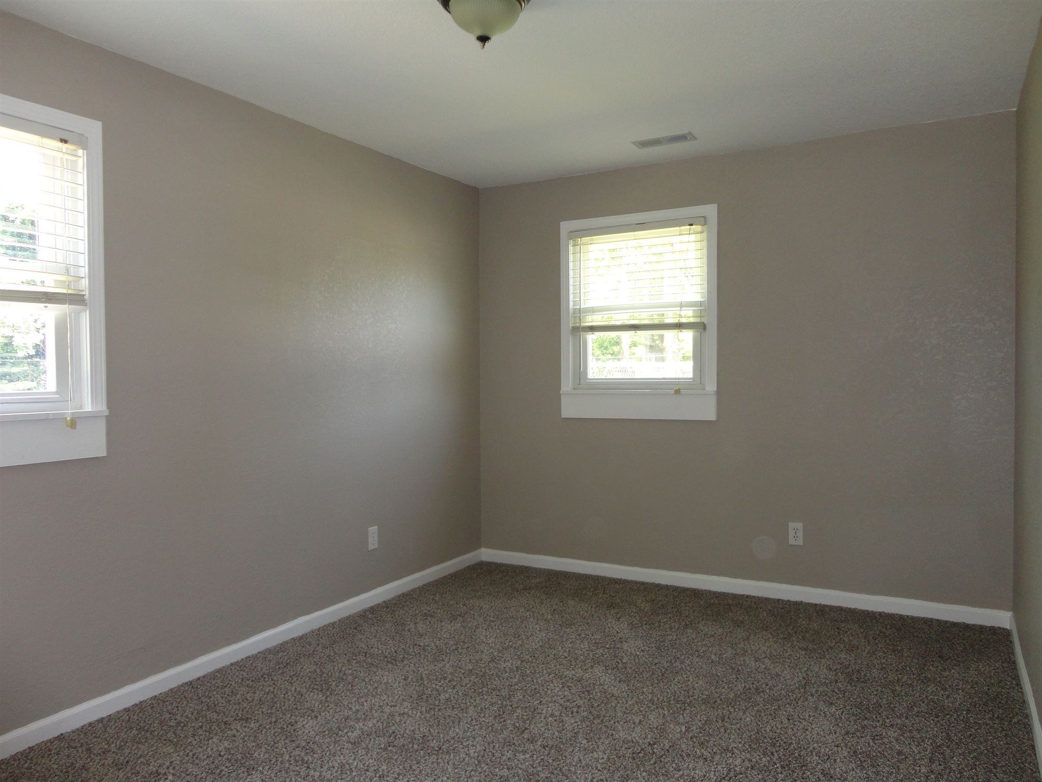 3583 St Joe Center Road Fort Wayne, IN 46835 - Photo 9 of 22