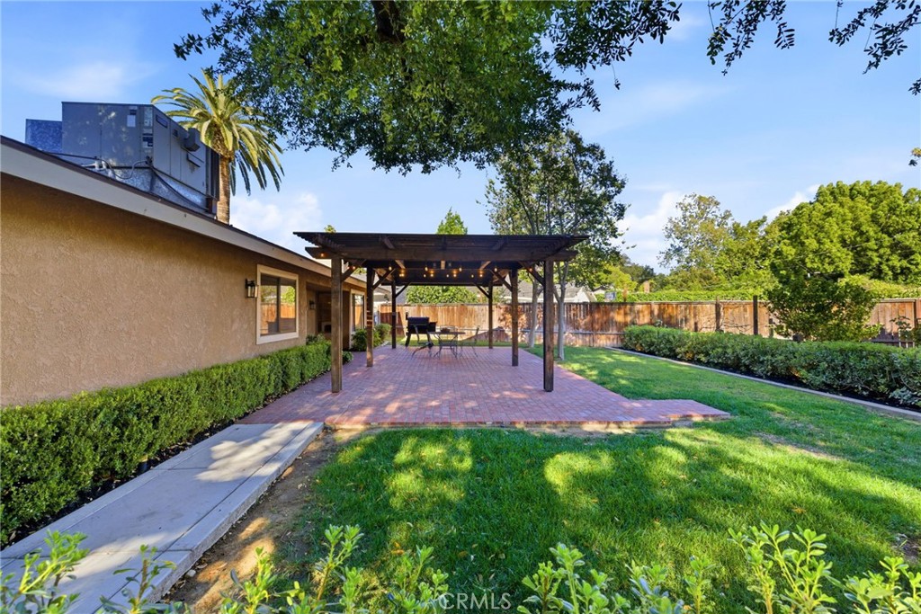 4424 Ramona Drive Riverside, CA 92506 - Photo 38 of 52