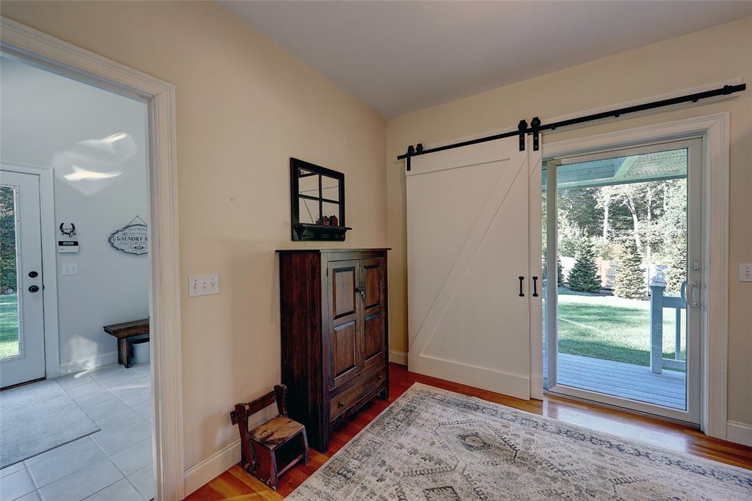 403 Drift Road Westport, MA 02790 - Photo 20 of 40