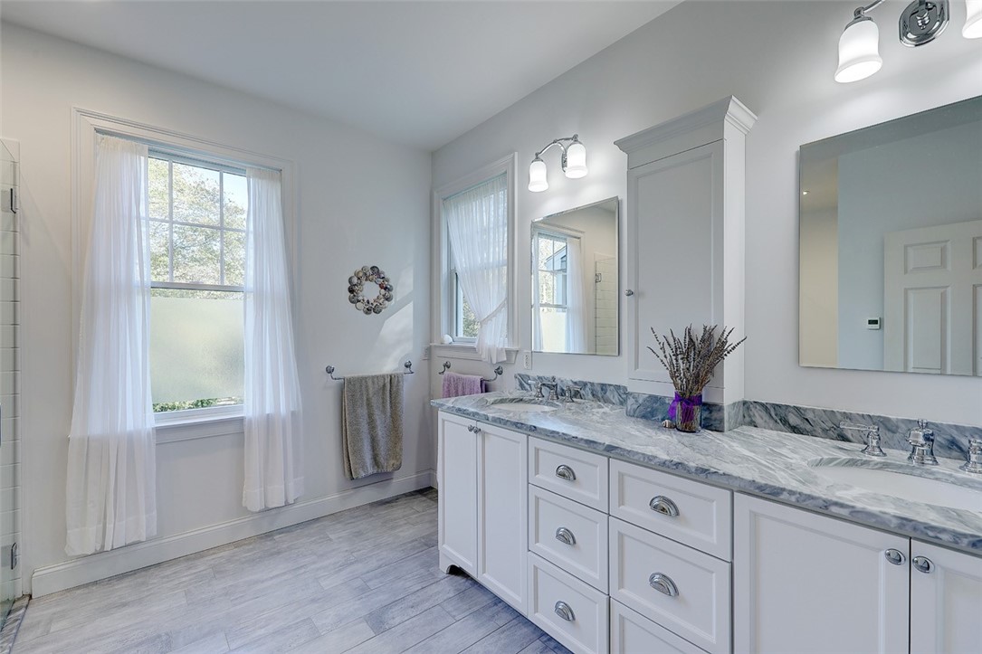 403 Drift Road Westport, MA 02790 - Photo 26 of 40