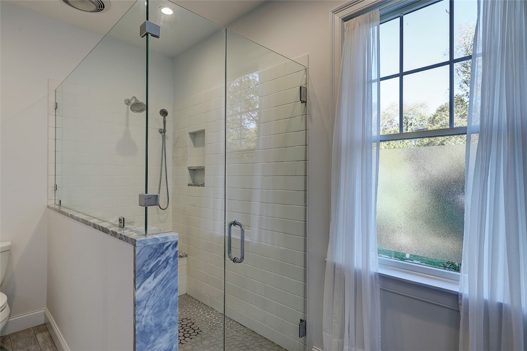 403 Drift Road Westport, MA 02790 - Photo 27 of 40