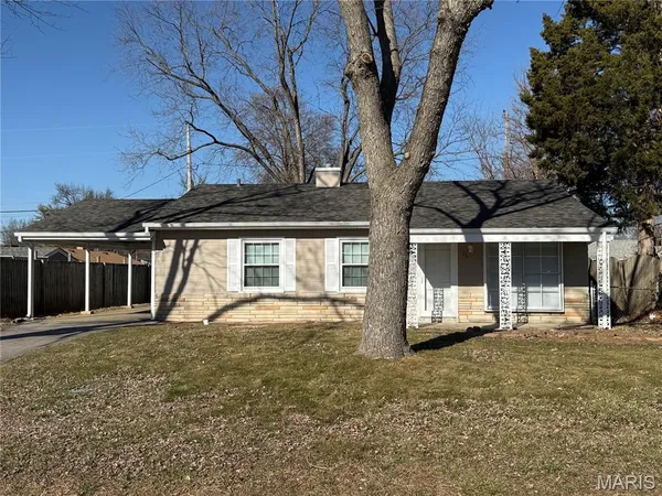 $244,900 | 26 Jamaica Drive, St. Peters, MO 63376