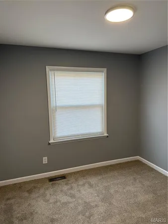 $244,900 | 26 Jamaica Drive, St. Peters, MO 63376