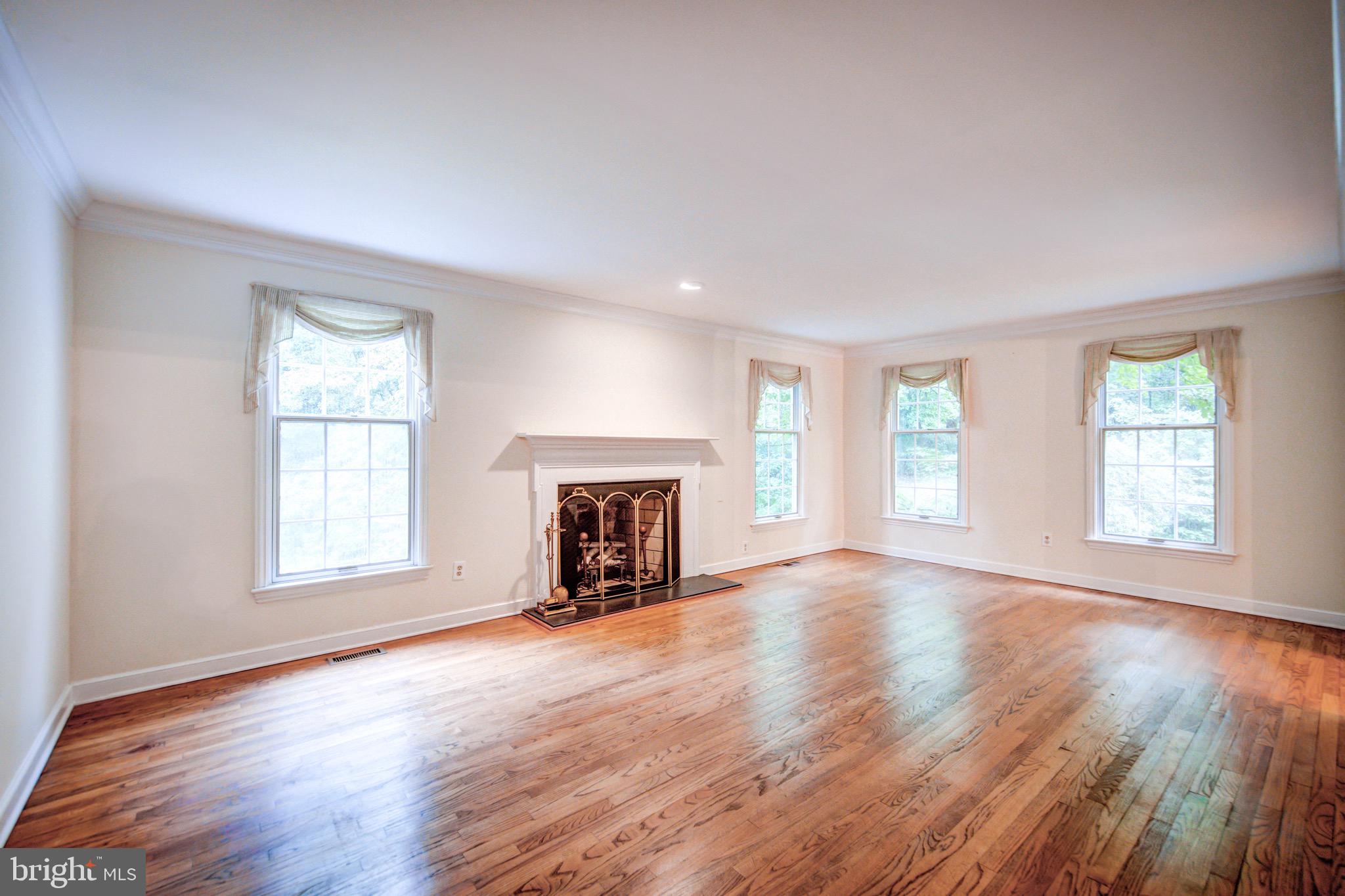 645 Harwick Road Wayne, PA 19087 - Photo 12 of 55