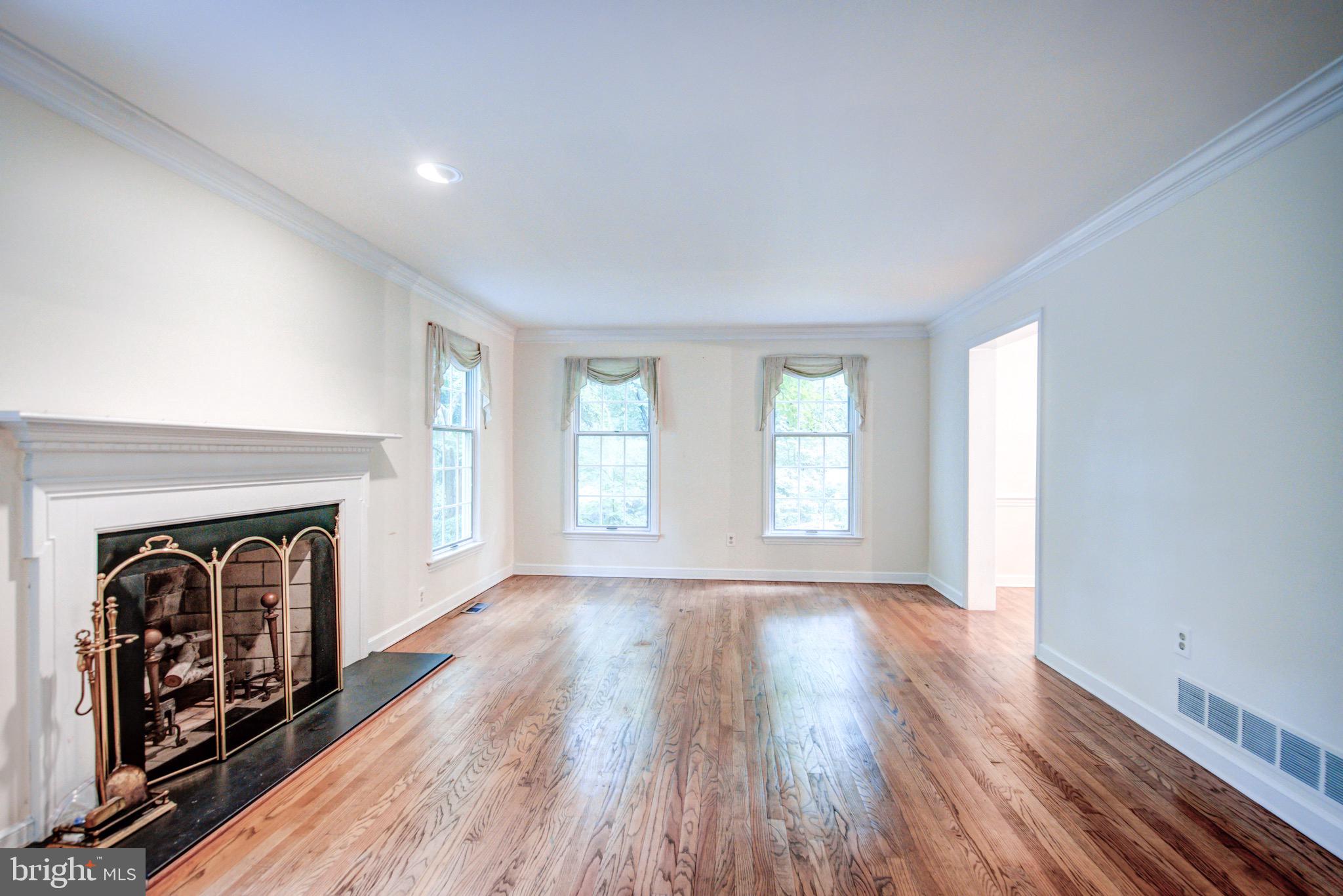 645 Harwick Road Wayne, PA 19087 - Photo 13 of 55