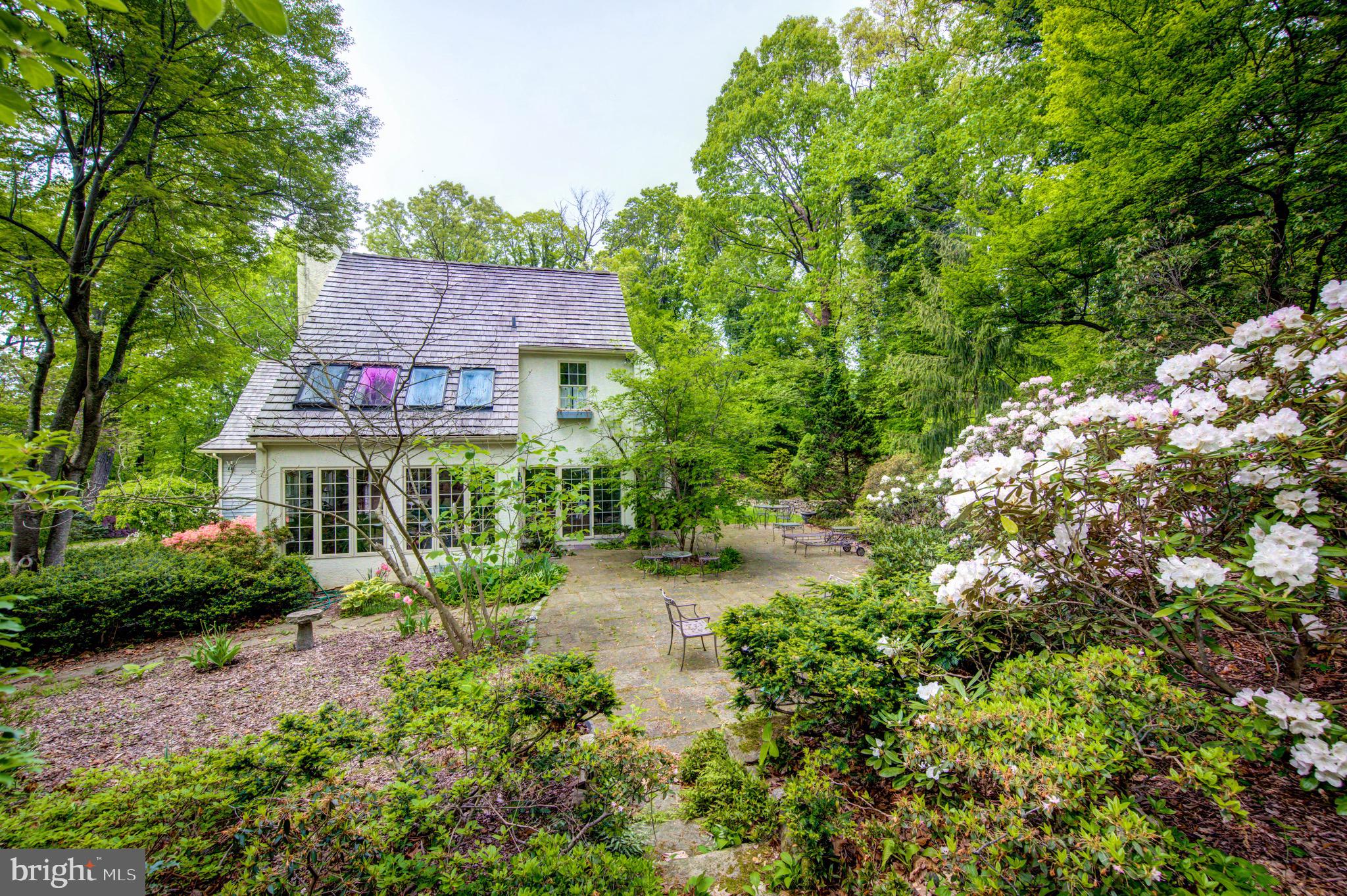 645 Harwick Road Wayne, PA 19087 - Photo 3 of 55