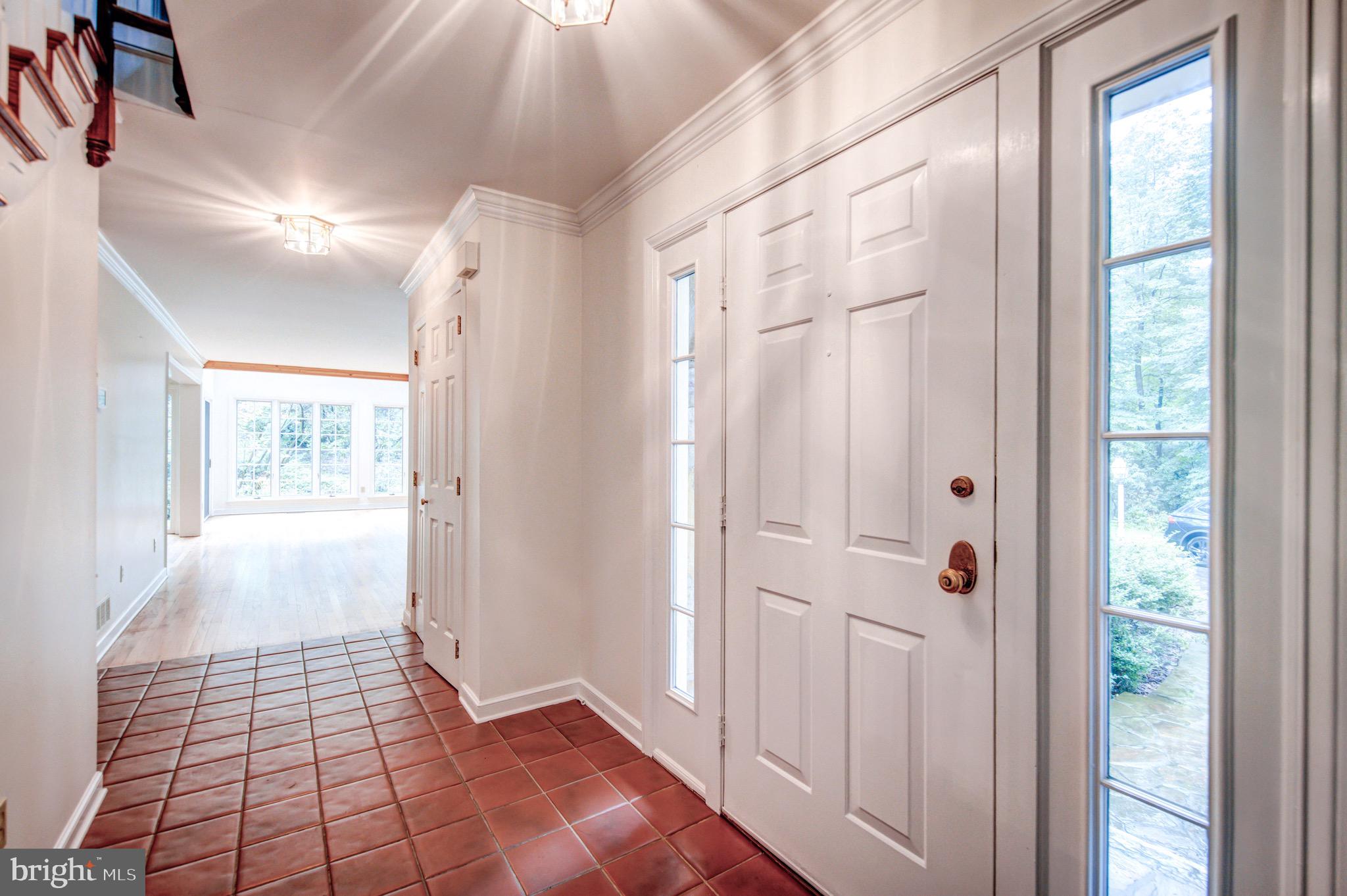 645 Harwick Road Wayne, PA 19087 - Photo 9 of 55