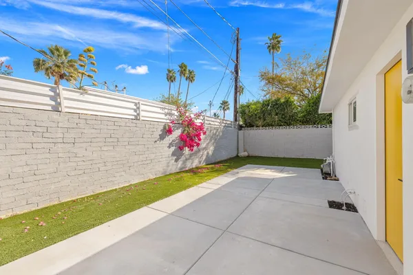 $895,000 | 1372 Camino Primrose, Palm Springs, CA 92264