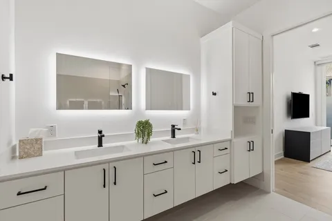 $850,000 | 613 West Mary Street, Unit B, Austin, TX 78704