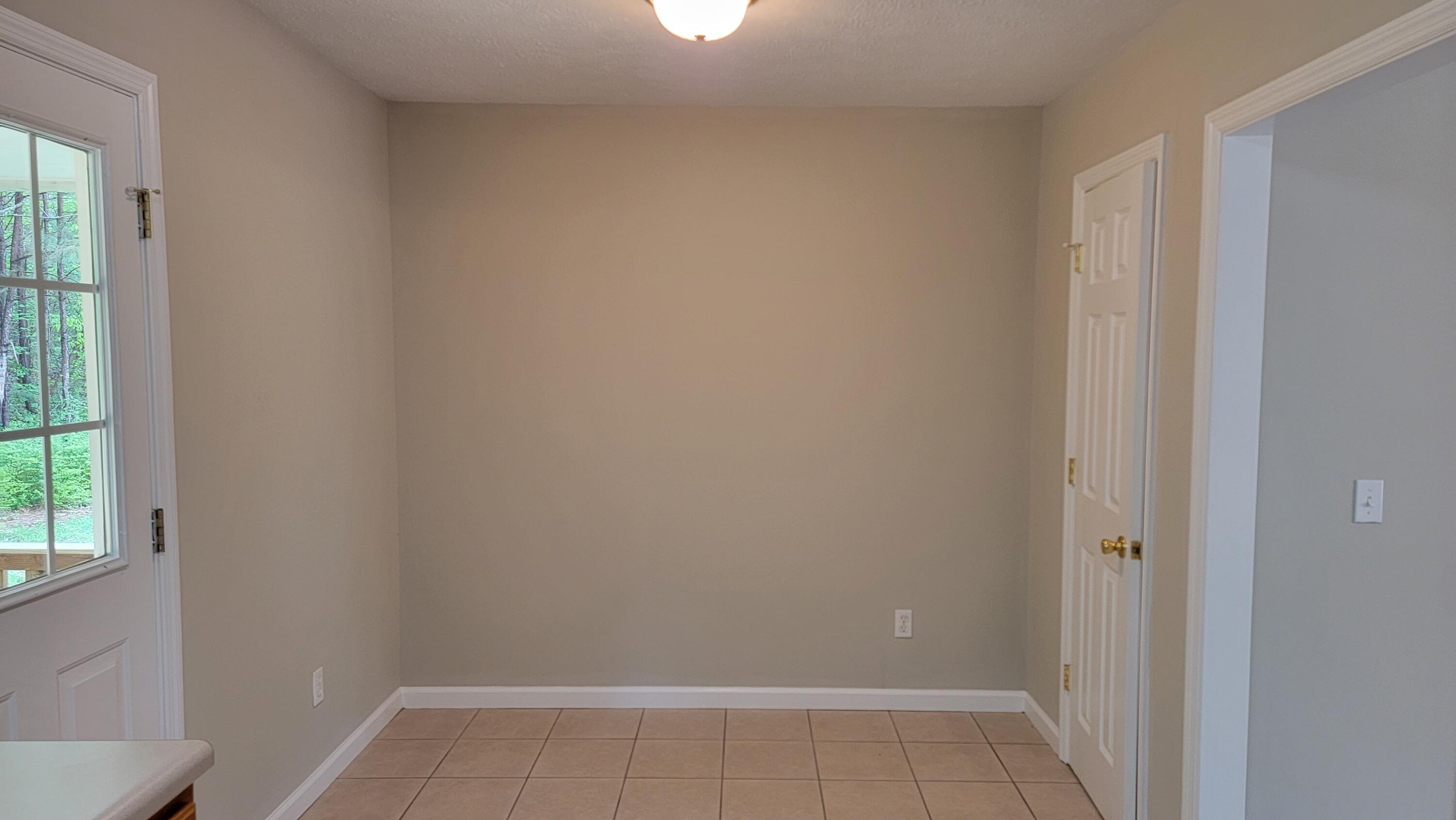 40 Breezewood Road Ringgold, GA 30736 - Photo 7 of 28 20230407_121146