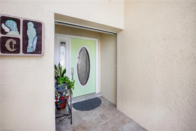 $745,000 | 522 Countryside Drive, Naples, FL 34104