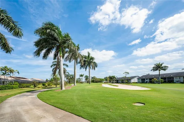 $745,000 | 522 Countryside Drive, Naples, FL 34104