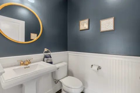 $1,375,000 | 8 Heron Way, Stratham, NH 03885