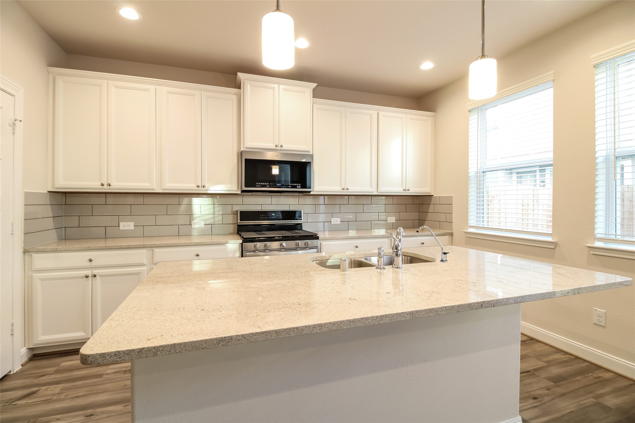 9813 Spring Fern Lane Houston, TX 77080 - Photo 11 of 17