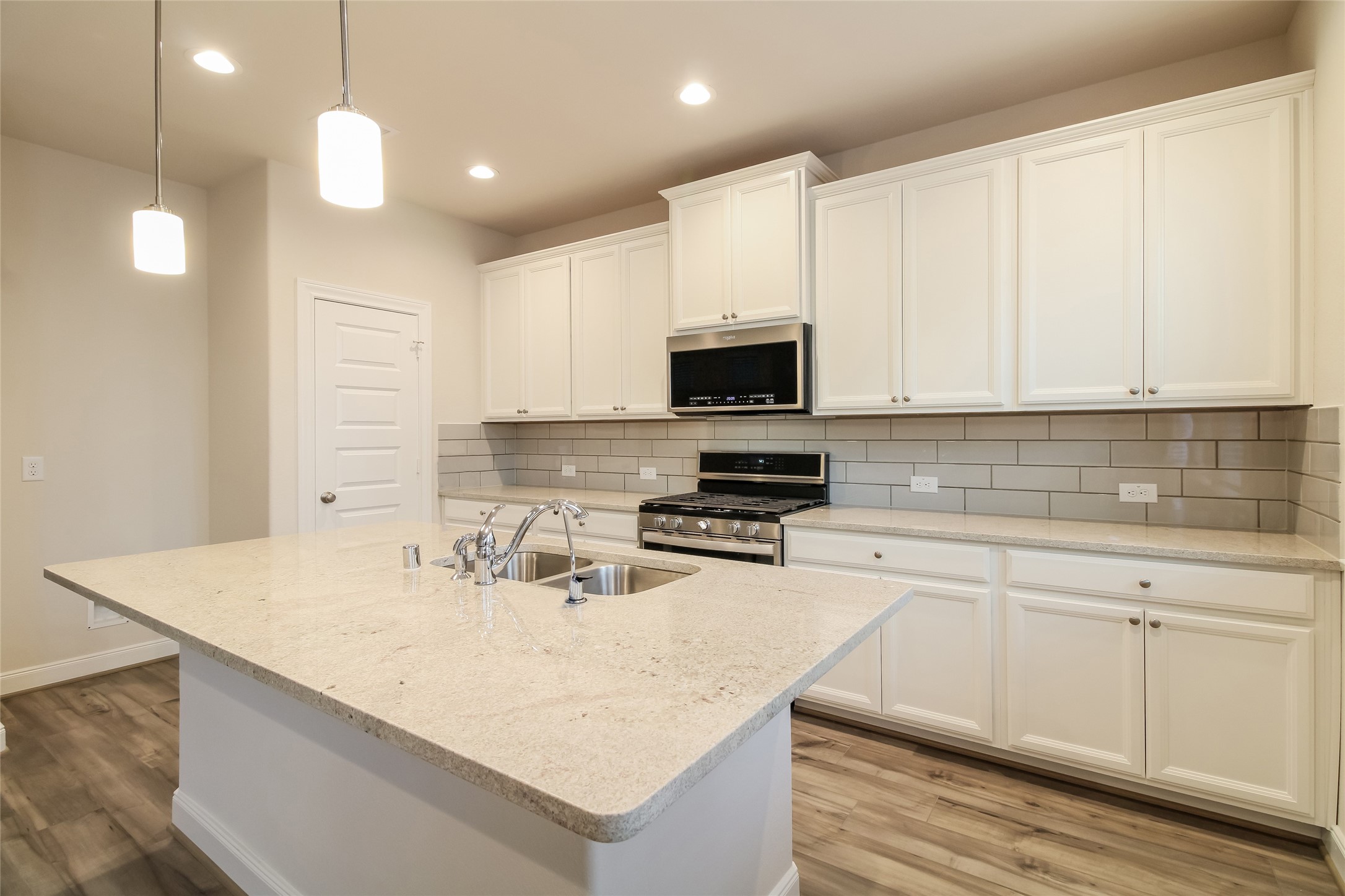 9813 Spring Fern Lane Houston, TX 77080 - Photo 12 of 17