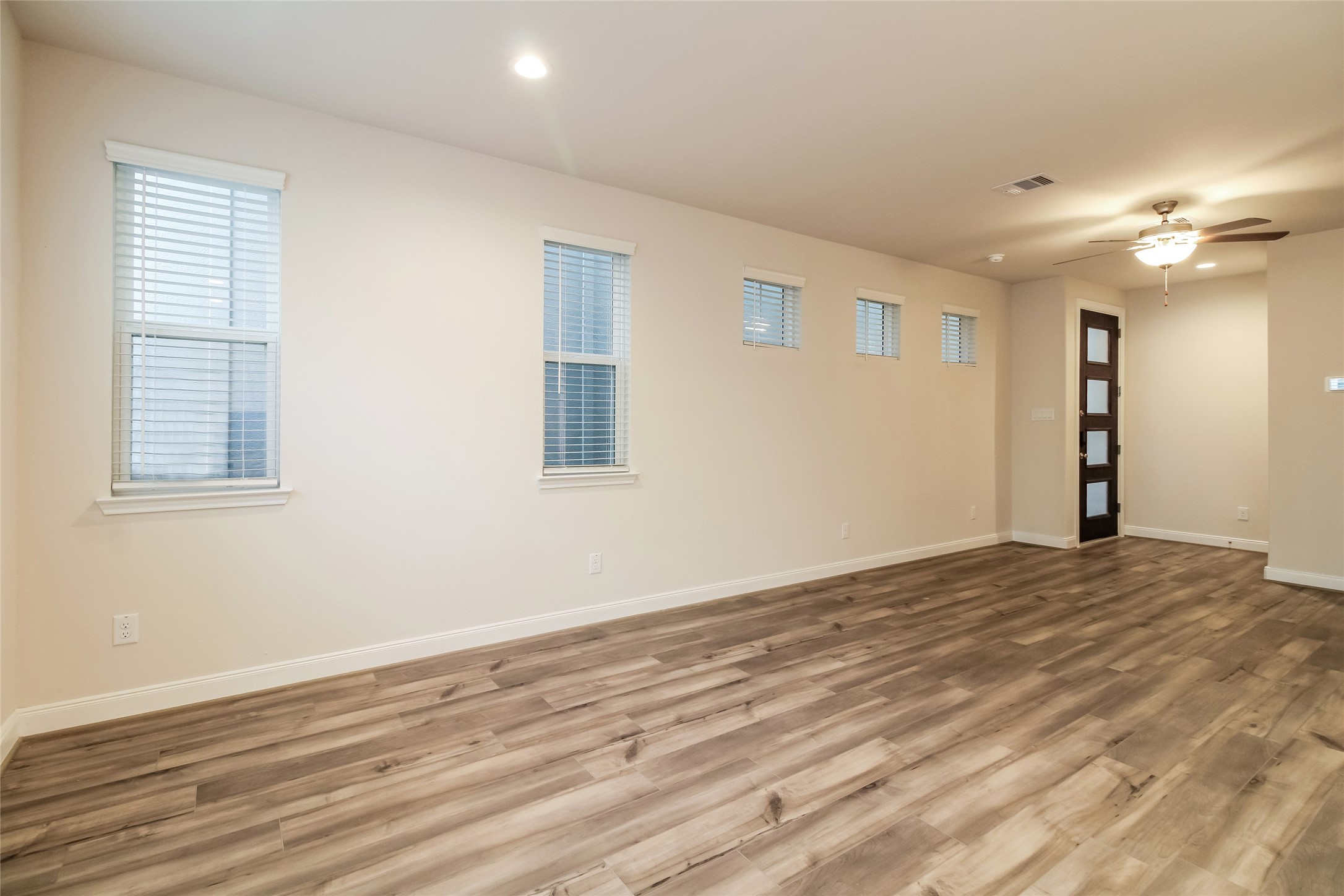 9813 Spring Fern Lane Houston, TX 77080 - Photo 14 of 17