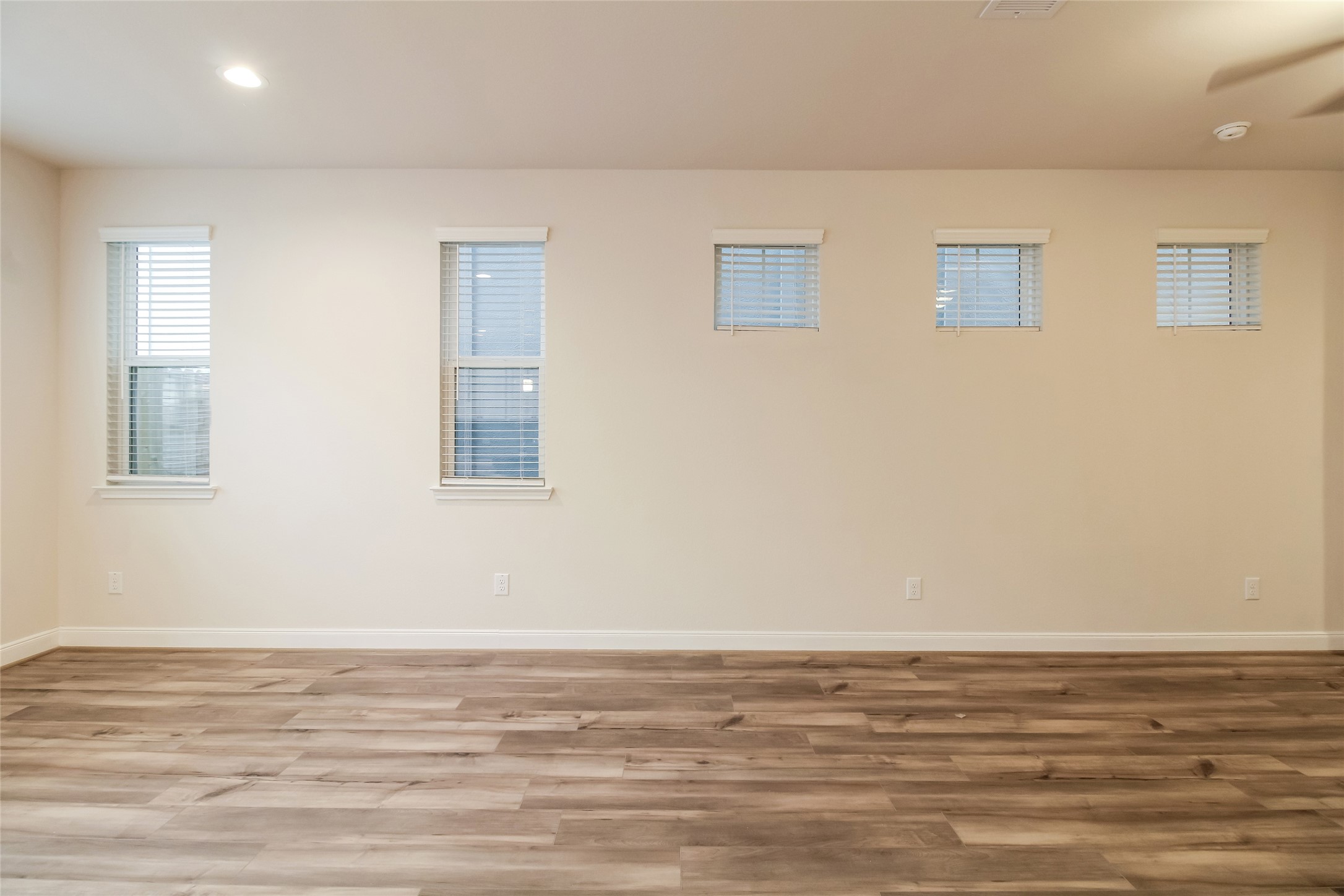 9813 Spring Fern Lane Houston, TX 77080 - Photo 15 of 17