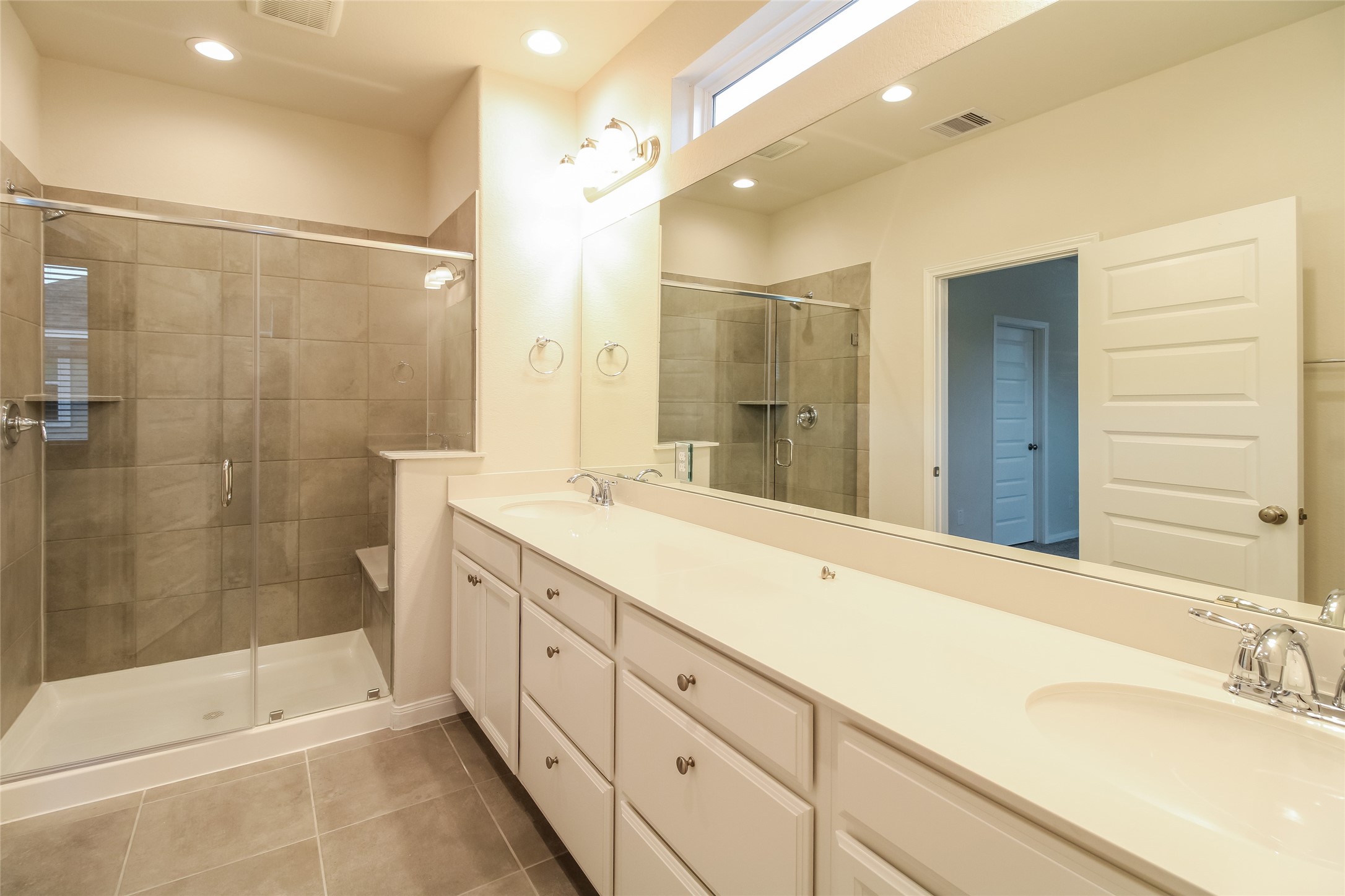 9813 Spring Fern Lane Houston, TX 77080 - Photo 7 of 17