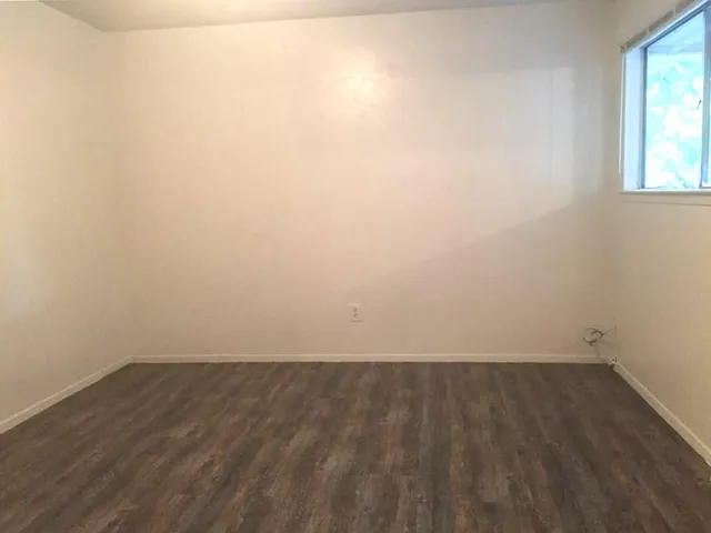 $1,800 | 1302 Mohawk Drive, Arlington, TX 76012