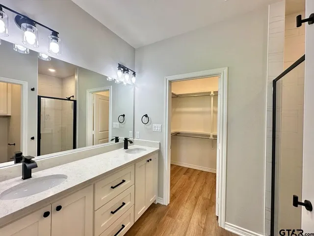 $1,995 | 2404 Henshaw Crk Drive, Unit 101, Tyler, TX 75703