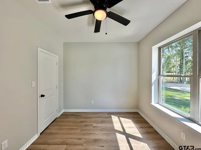 $1,995 | 2404 Henshaw Crk Drive, Unit 101, Tyler, TX 75703