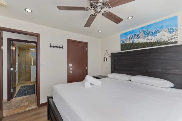 $950,000 | 826 Lakeview Boulevard, Unit 309, Mammoth Lakes, CA 93546