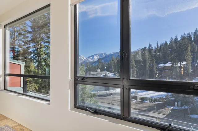 $950,000 | 826 Lakeview Boulevard, Unit 309, Mammoth Lakes, CA 93546