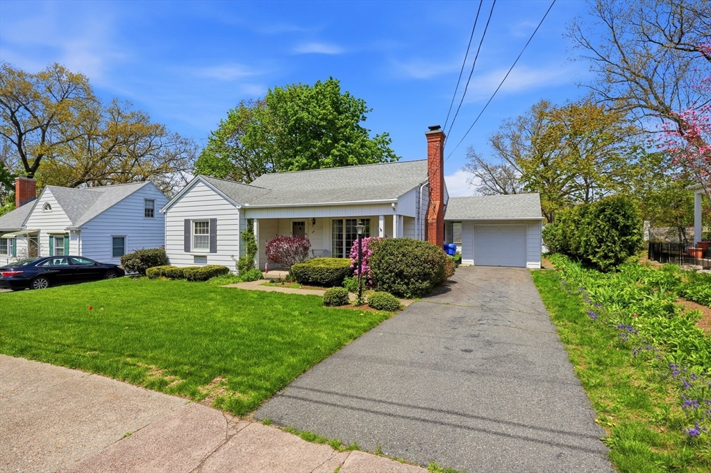 48 Weymouth Street Springfield, MA 01108 - Photo 22 of 29