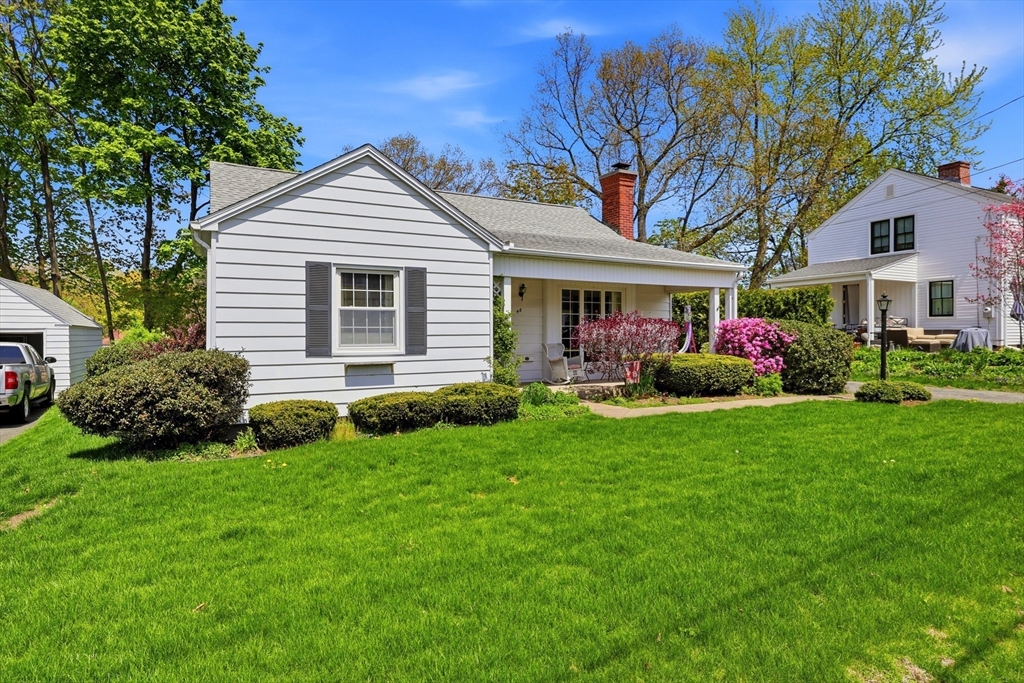 48 Weymouth Street Springfield, MA 01108 - Photo 5 of 29