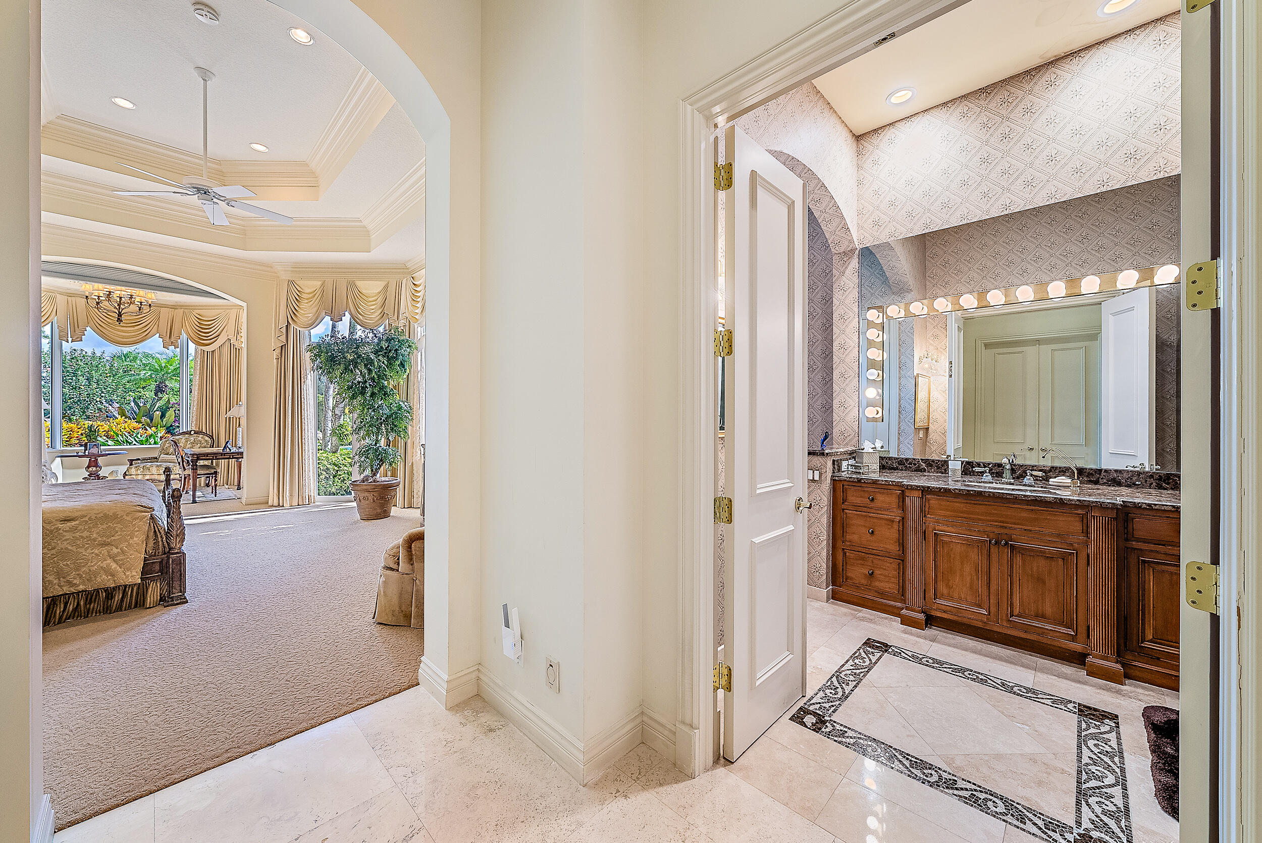 12049 Intercoastal Terrace Jupiter, FL 33469 - Photo 34 of 56 Vestibule