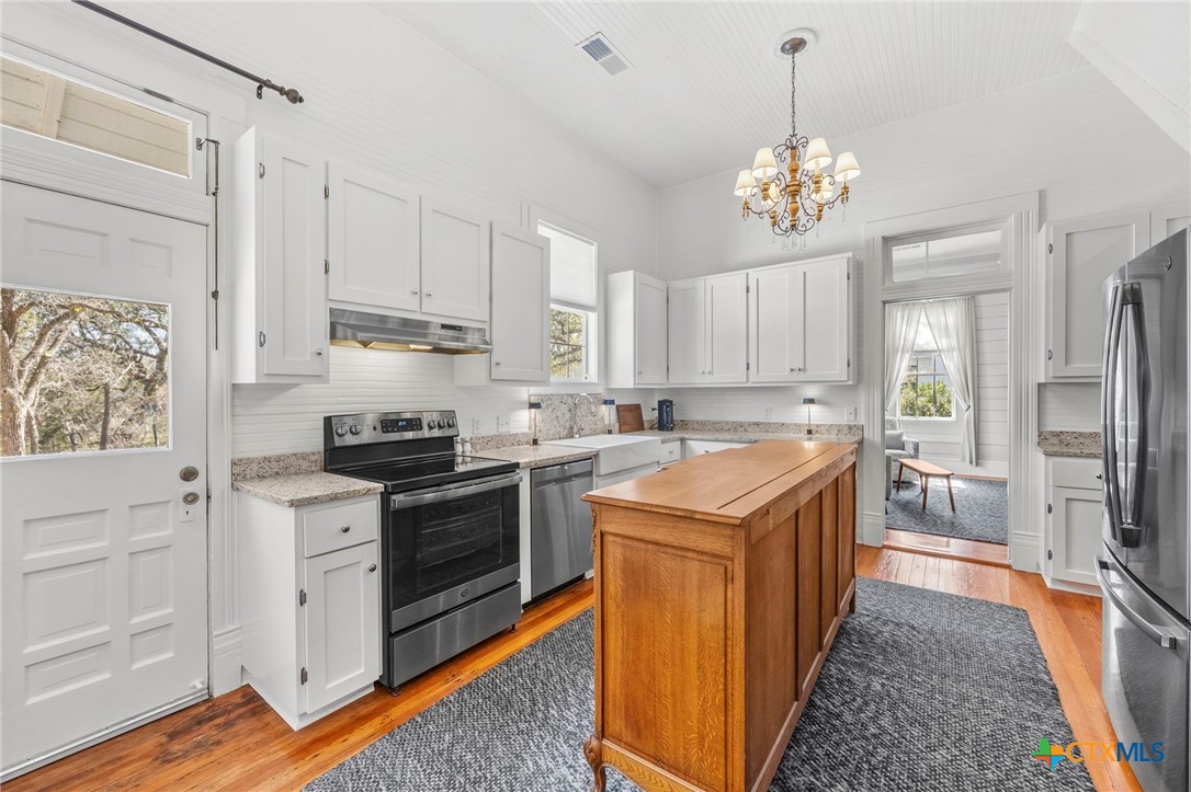 714 Rose Way Salado, TX 76571 - Photo 11 of 40