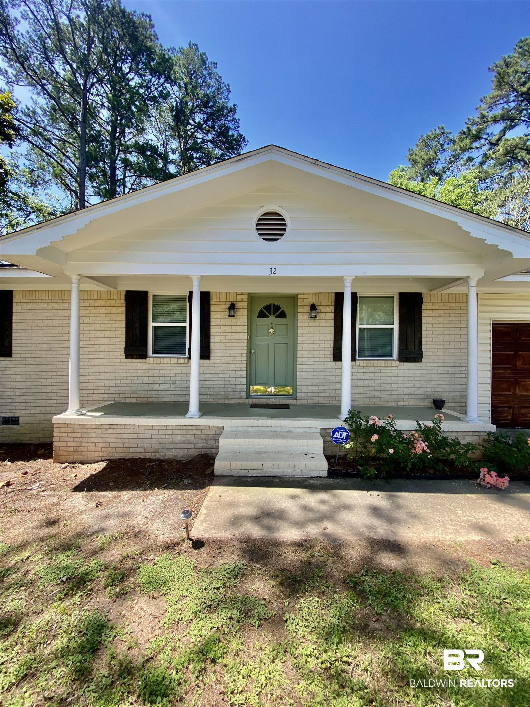 32 Milton Street Monroeville, AL 36460 - Photo 2 of 25