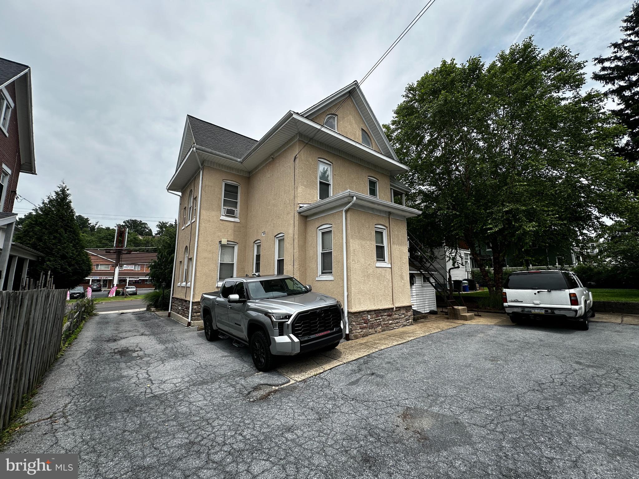 4222 Penn Avenue Sinking Spring, PA 19608 - Photo 3 of 12 Gallery Image 3