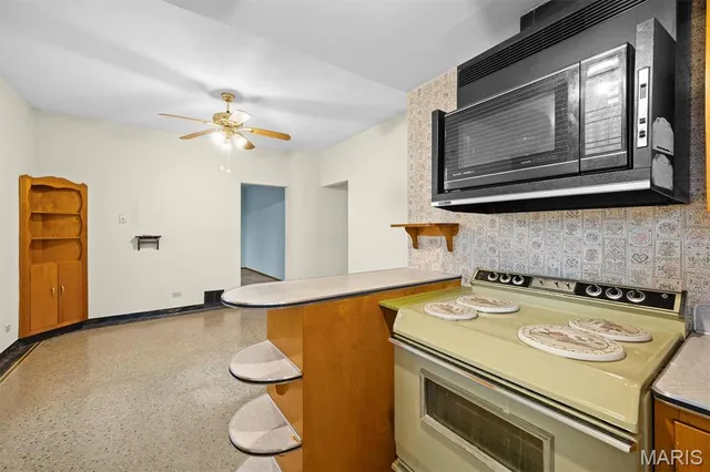 $95,000 | 1501 North Keebler Avenue, Collinsville, IL 62234