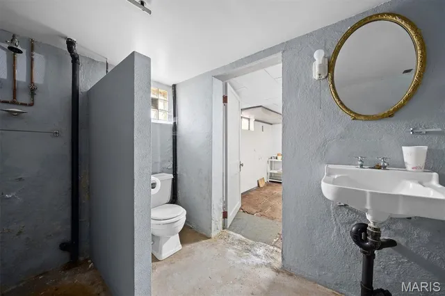 $95,000 | 1501 North Keebler Avenue, Collinsville, IL 62234