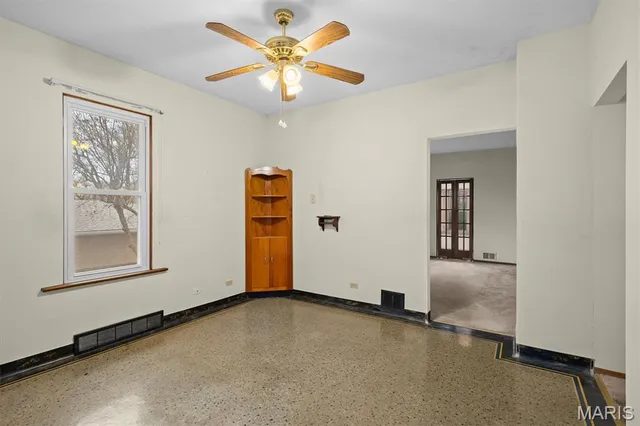 $95,000 | 1501 North Keebler Avenue, Collinsville, IL 62234