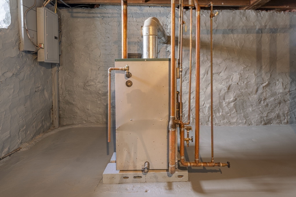 6 Ludington Road Worcester, MA 01602 - Photo 23 of 32